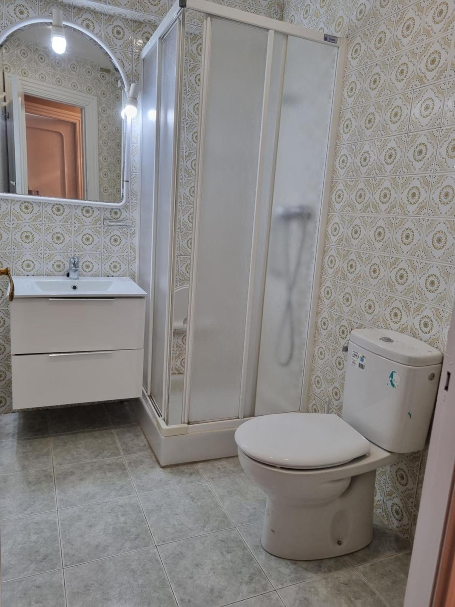 Apartamento Con Garaje Opcional Con 2 Banos Cerca Ayuntamiento Apartment Bilbao Luaran gambar